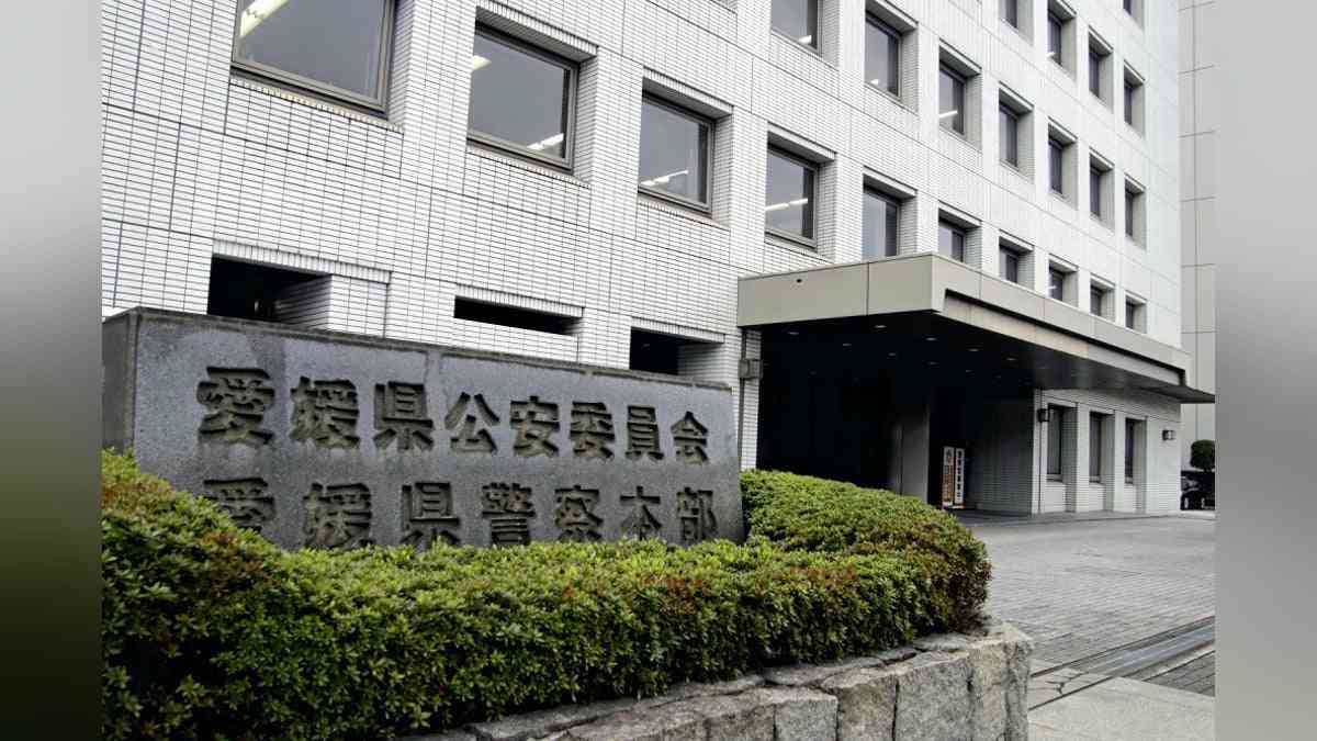 愛媛県松山市：ＪＲの踏切で車いすの人がはねられ死亡、運転士がブレーキかけるも間に合わず : 読売新聞