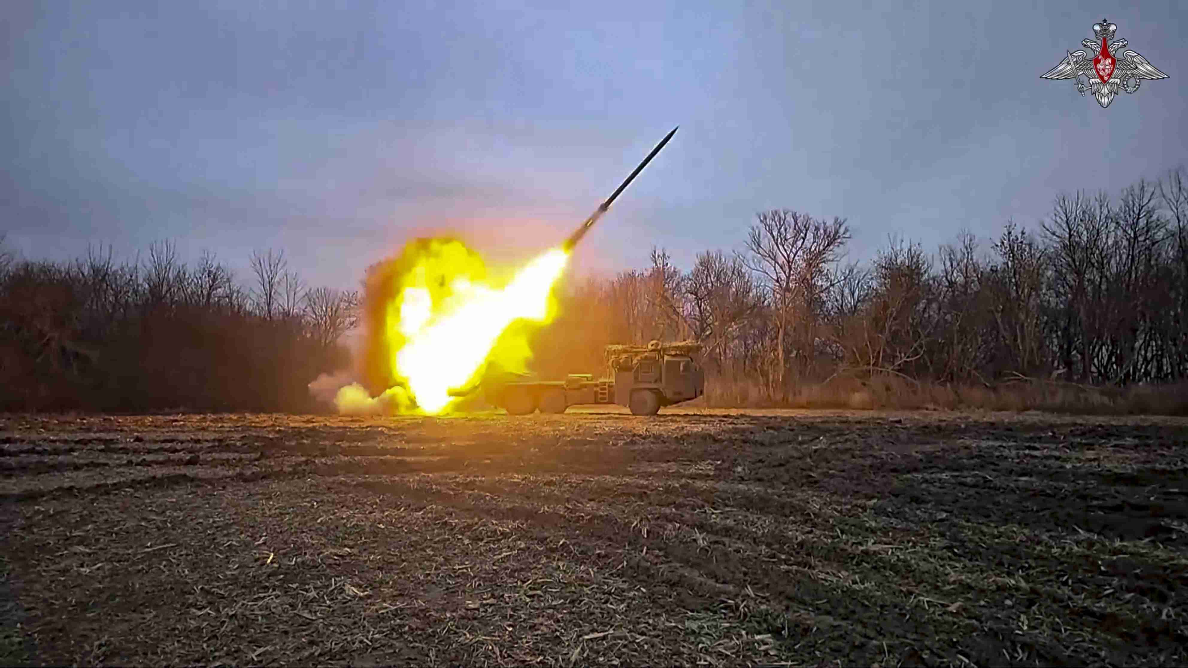 越境のウクライナ軍1万人包囲か　米の情報提供停止で窮地に|47NEWS（よんななニュース）