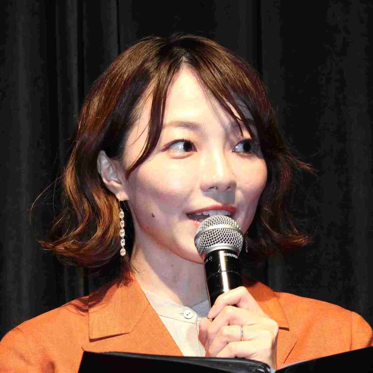 有名俳優と離婚した元ＮＨＫアナ　まさかの一言から夫婦ゲンカ「いや違う、水からだ」パソコン破壊の大暴れ - スポーツ報知