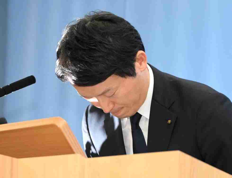 斎藤知事がパワハラ認め謝罪　第三者委指摘「重く受け止める」　公益通報対応「適切」の主張変わらず|社会|神戸新聞NEXT