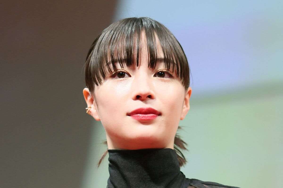 広瀬すずが頼りにする「２人の年上女優」 山崎賢人との破局にも影響か | 東スポWEB