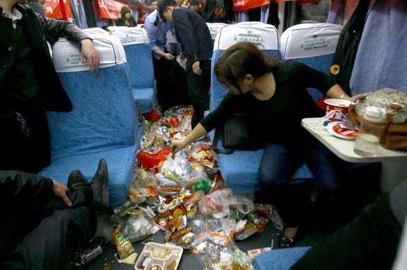 民泊に1人で予約→6人で滞在、ゴミも散乱 中国人客に追加料金&清掃代請求、経営者が明かしたその顛末