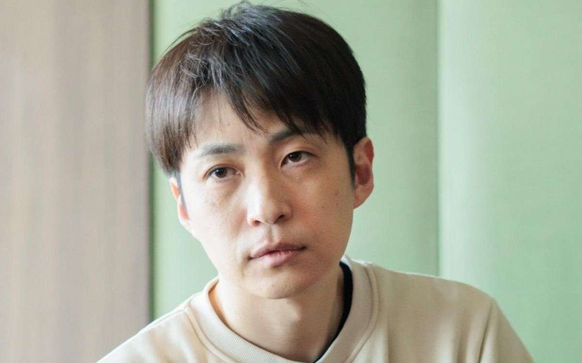 「芸能人は障害のある人間を家族に選ばないのに…」知的障害の兄との関係に悩んだ男性（41）が“テレビの障害者感動コンテンツ”を嫌いだった理由 | 文春オンライン