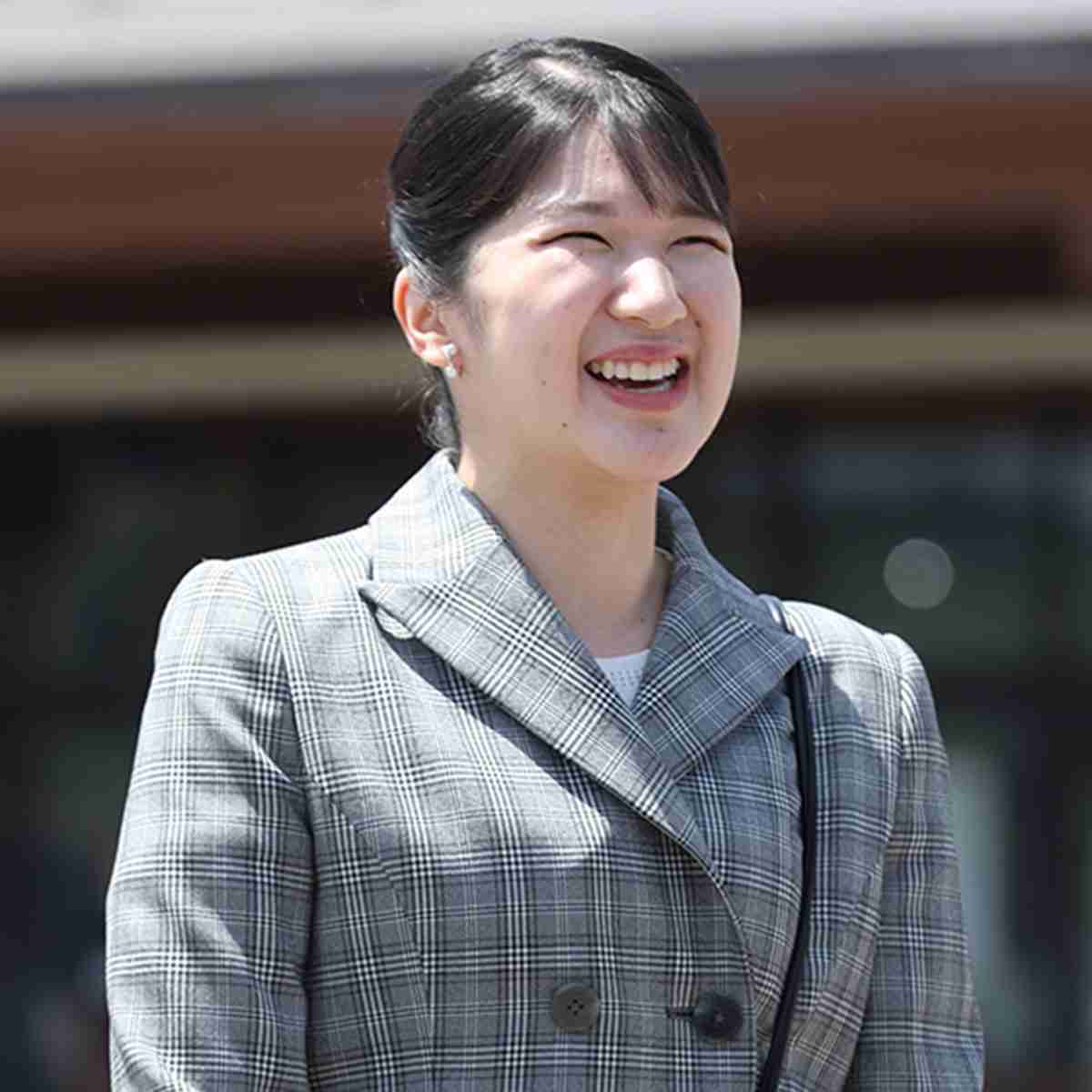 愛子さま　“タコパ”のエピソードに「陛下と同じ」と重ねる人も…能登ご視察で人々を笑顔にされた「寄り添いのお気持ち」（女性自身） - Yahoo!ニュース
