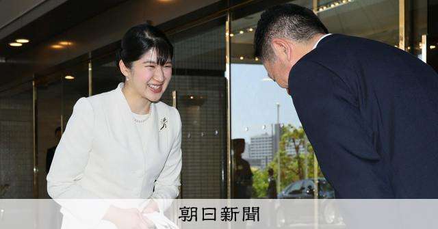 両陛下が植樹祭に出席へ　19日からの皇室の予定：朝日新聞