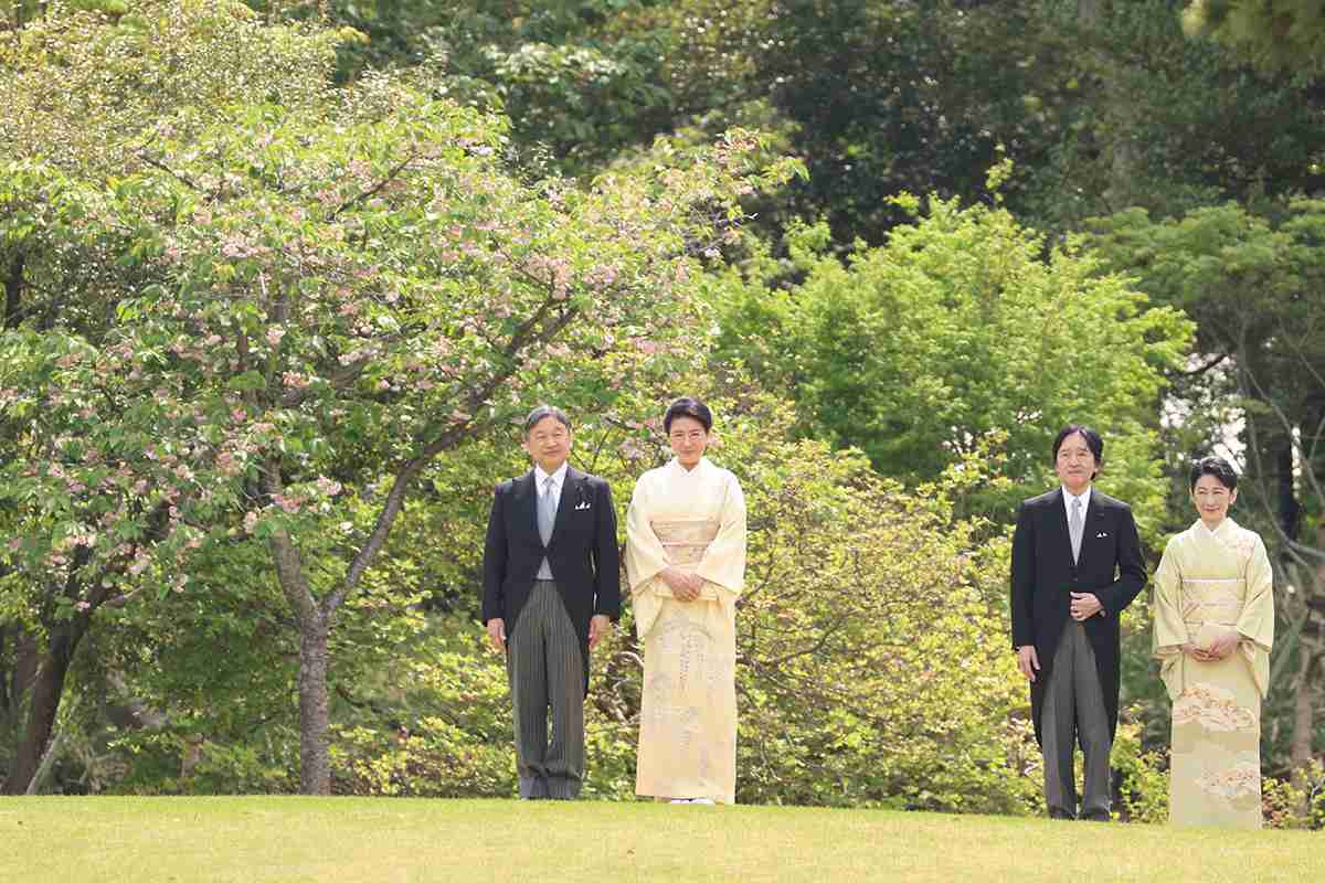 〈女系天皇などありえない〉　自民議員から猛反発　読売新聞のキャンペーンが保守派に与えた衝撃（デイリー新潮） - Yahoo!ニュース