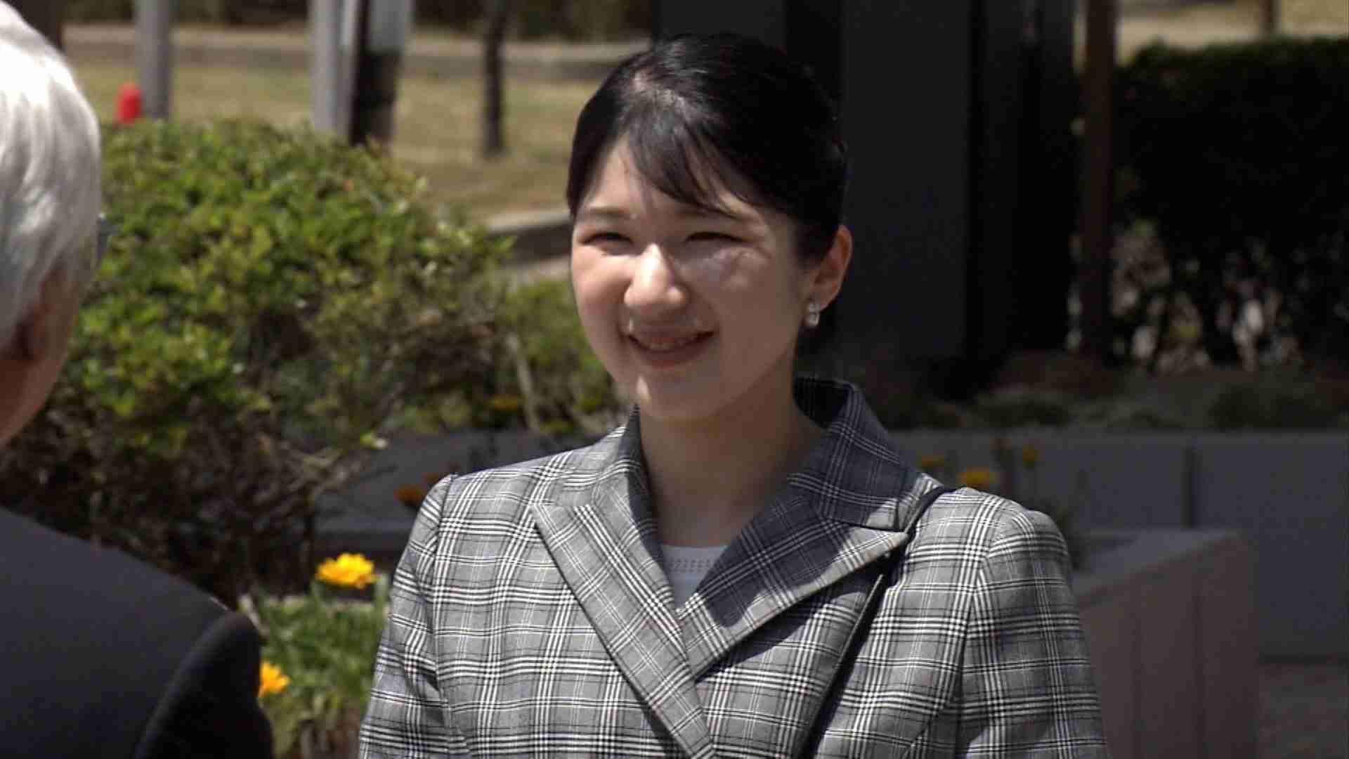 「懸命に前に進もうとする姿から力と勇気を」愛子さま能登の被災地訪問振り返られる　ボランティア視察経験を今後の業務に（FNNプライムオンライン（フジテレビ系）） - Yahoo!ニュース