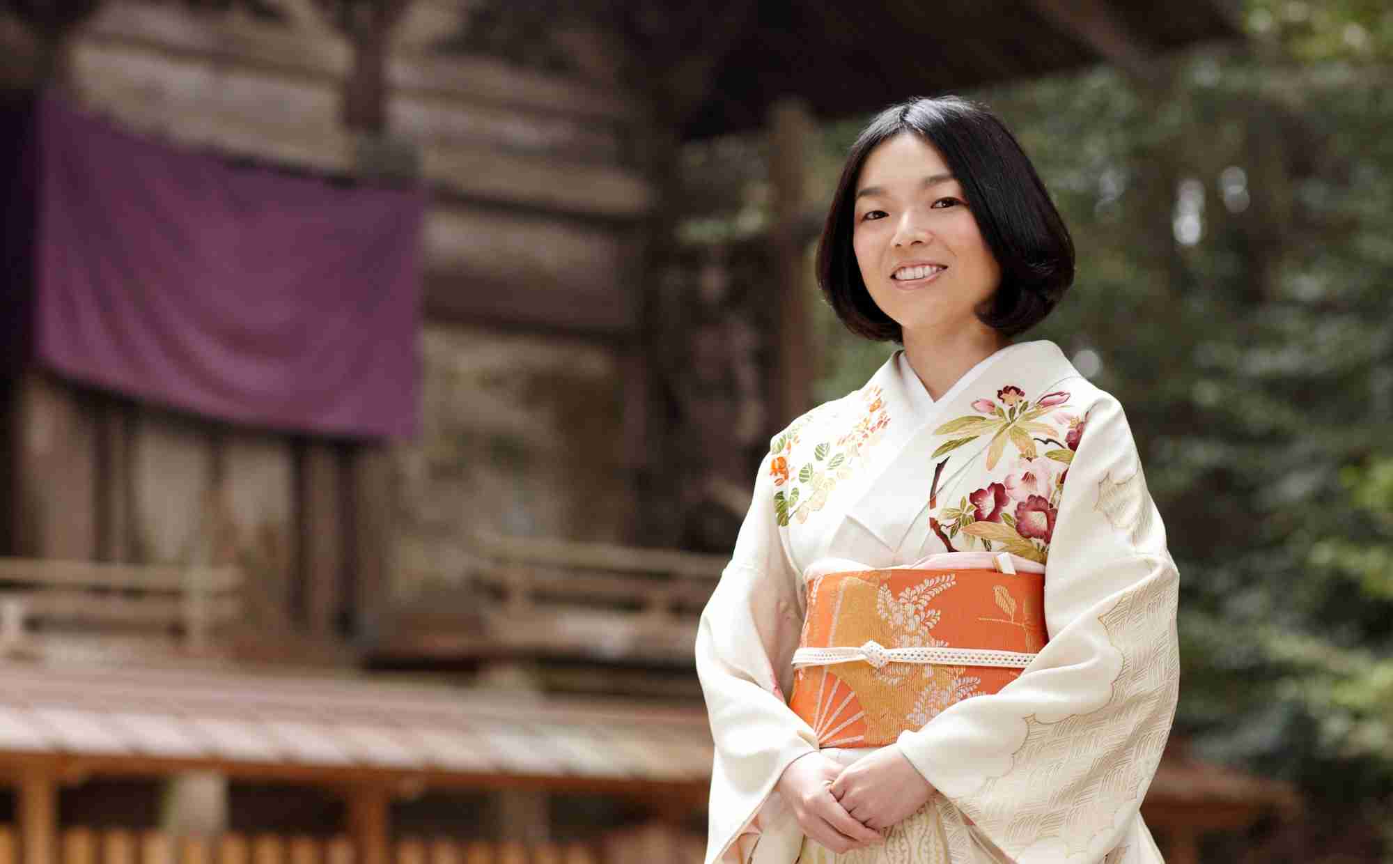 皇族が和服を着るようになったのは意外と最近。「着物」が語る物語【彬子女王殿下が次世代に伝えたい日本文化】　｜　和樂web 美の国ニッポンをもっと知る！