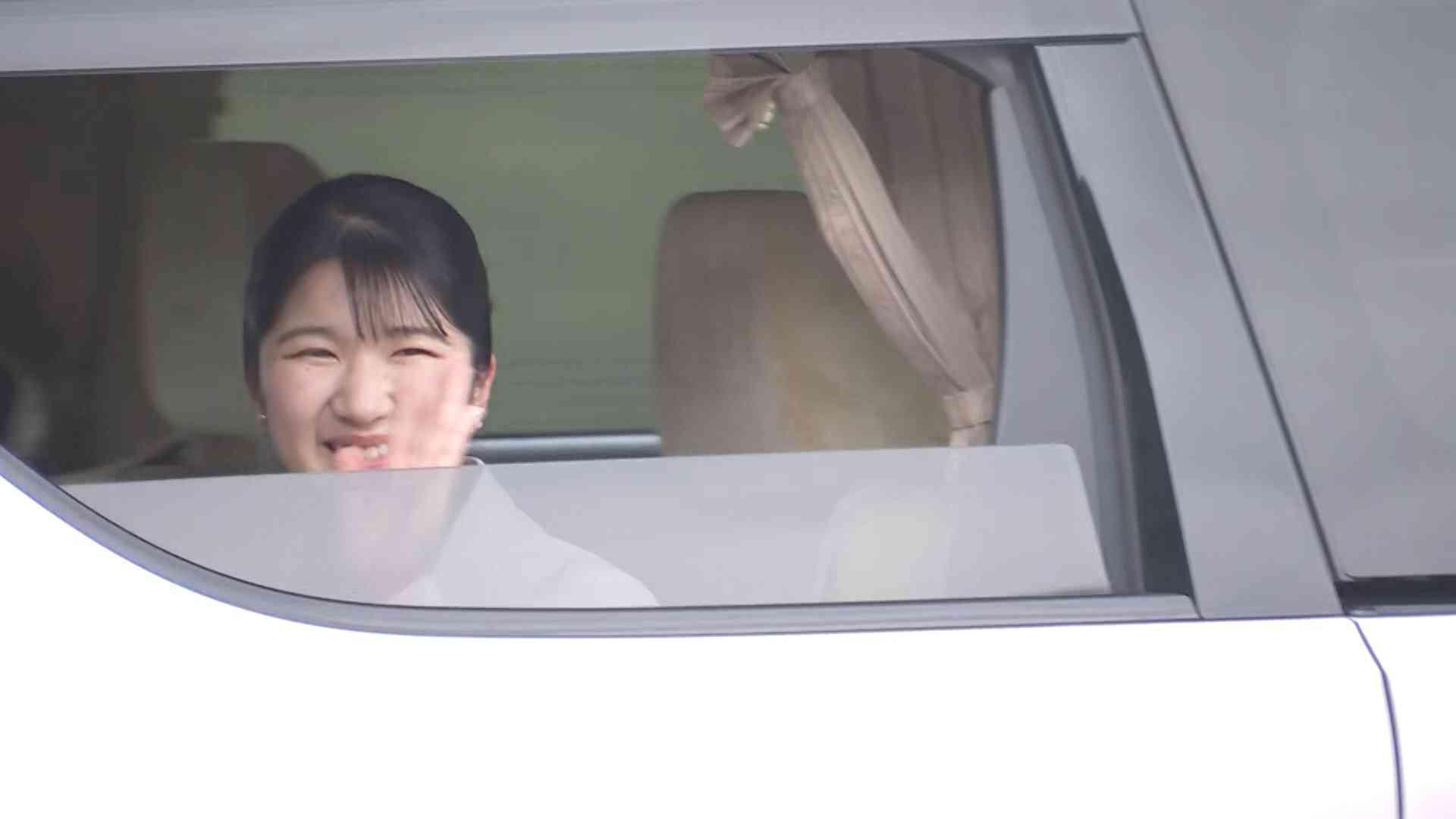 愛子さまが能登半島に向け皇居を出発　地震の被災地を初訪問　ベージュの装い（FNNプライムオンライン（フジテレビ系）） - Yahoo!ニュース