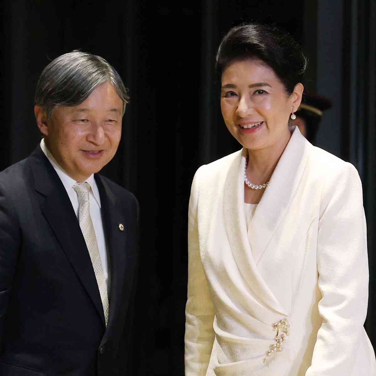 《ご自身の体調不安を押してまで》雅子さま 表敬ラッシュの天皇陛下を癒やされた“サプライズ同席”（女性自身） - Yahoo!ニュース