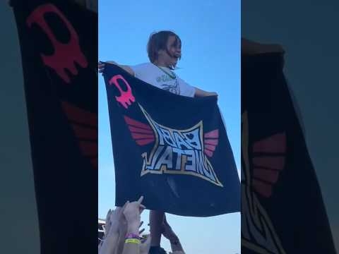 BABYMETAL - Monochrome [Louder Than Life  Festival]
