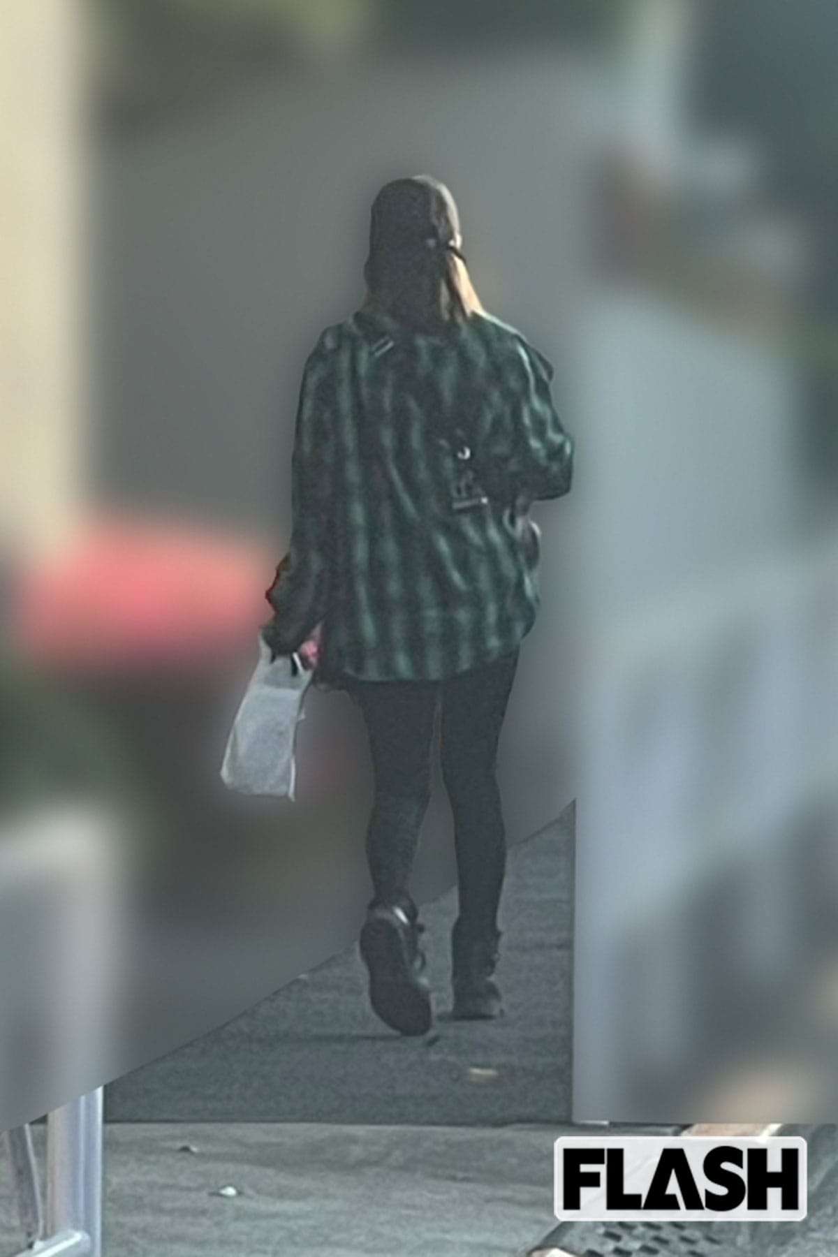 沢尻エリカ、破局報道後は“清楚派”転向で女優業へ邁進“恋多き女”をいま夢中にさせている存在は「愛犬」