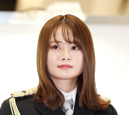 元乃木坂46山崎怜奈「天皇男系継承」での懸念指摘　結婚相手に「とんでもないプレッシャーが」 - 芸能 : 日刊スポーツ