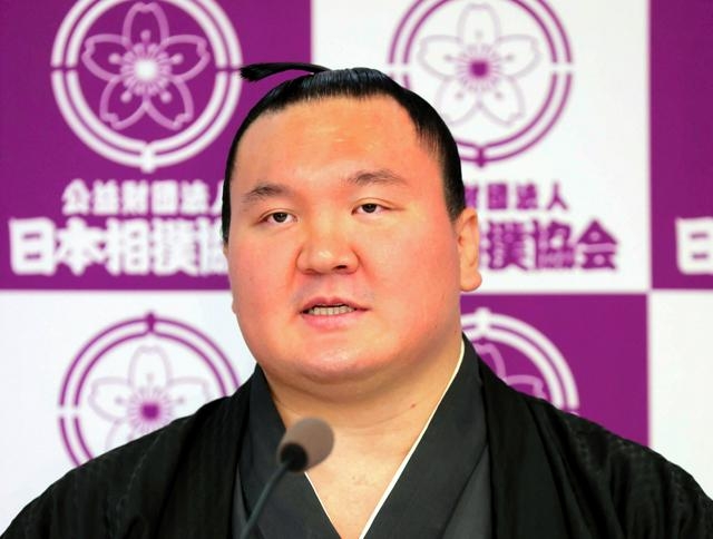 元横綱白鵬の退職届、相撲協会が容認　本人は近日中に帰国し会見へ（朝日新聞） - Yahoo!ニュース