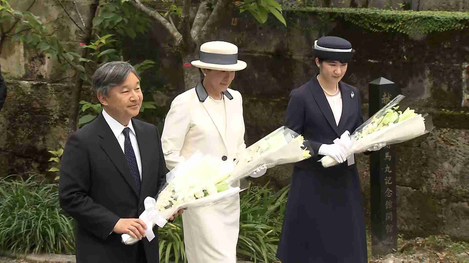 【速報】天皇ご一家が「小桜の塔」を拝礼　戦争で命を落とした子ども達の慰霊碑　「対馬丸」の悲劇（FNNプライムオンライン（フジテレビ系）） - Yahoo!ニュース