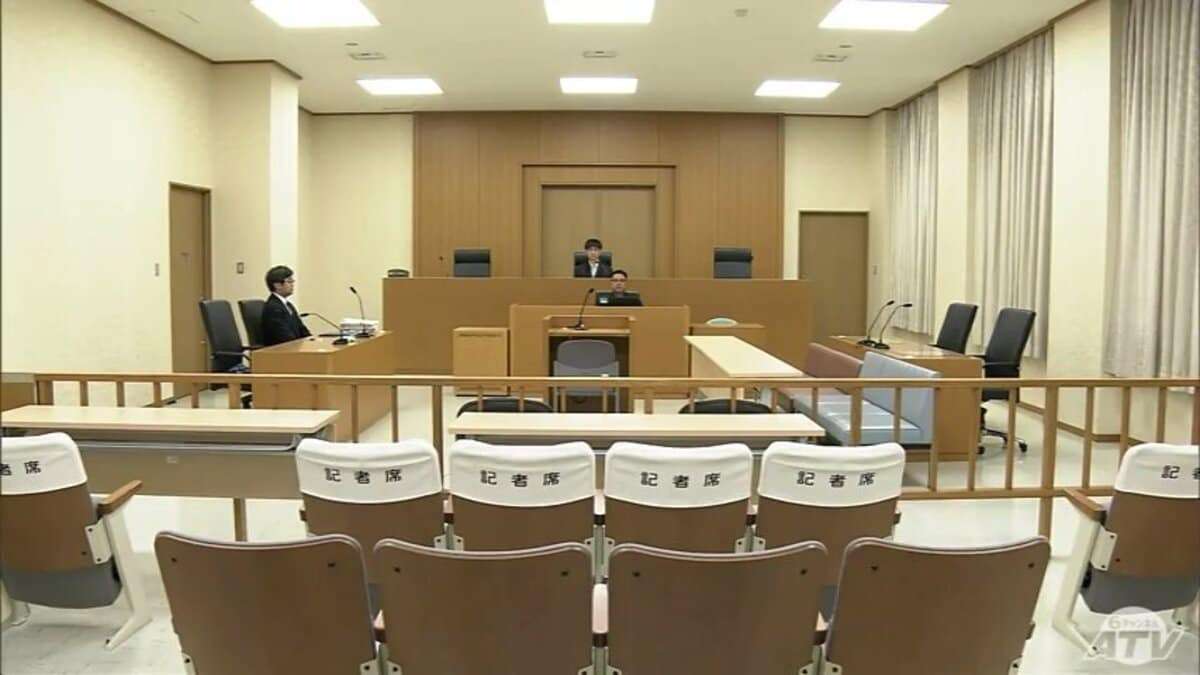 「入浴した後のことは知らない」ホテルの浴室で出会い系アプリで知り合った男と共に娘である女子児童にわいせつな行為　不同意わいせつの罪に問われた母親と男の初公判　母親は起訴内容を一部否認　男は認める | 青森のニュース│ATV NEWS│青森テレビ
