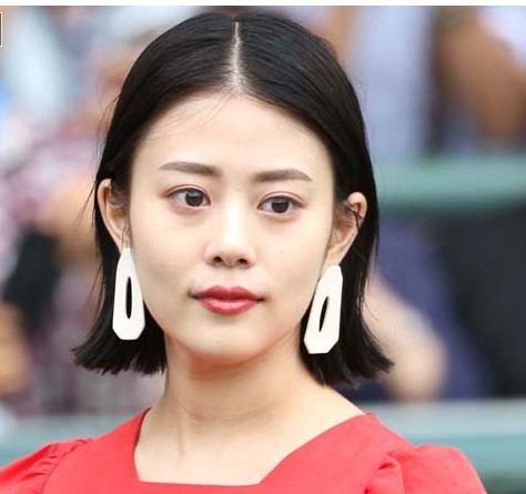 「新婚だもんね…」岡田将生〝結婚指輪キラリ〟なプライベートショットにファンざわつく「嫉妬嫉妬嫉妬」「将生に飯取り分けてもらえる世界線」