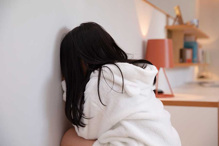 「猛毒の矢が心に刺さったみたい」娘が小学校で大泣き　「深く傷ついて…本当に辛い」母の訴えが反響 | Hint-Pot
