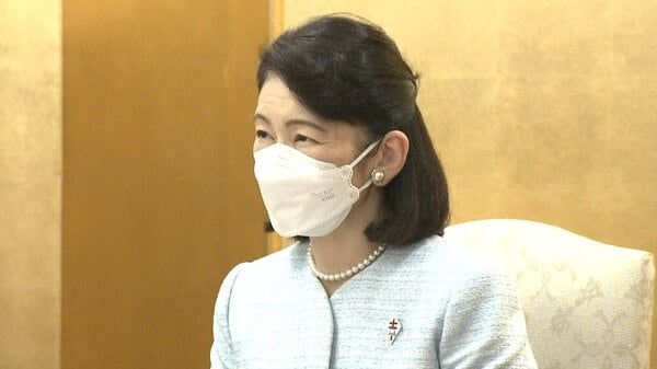紀子さま賞状読み上げを控えられる　声が出にくい状態　コロナやインフルは陰性　結核予防の感謝状贈呈式｜FNNプライムオンライン