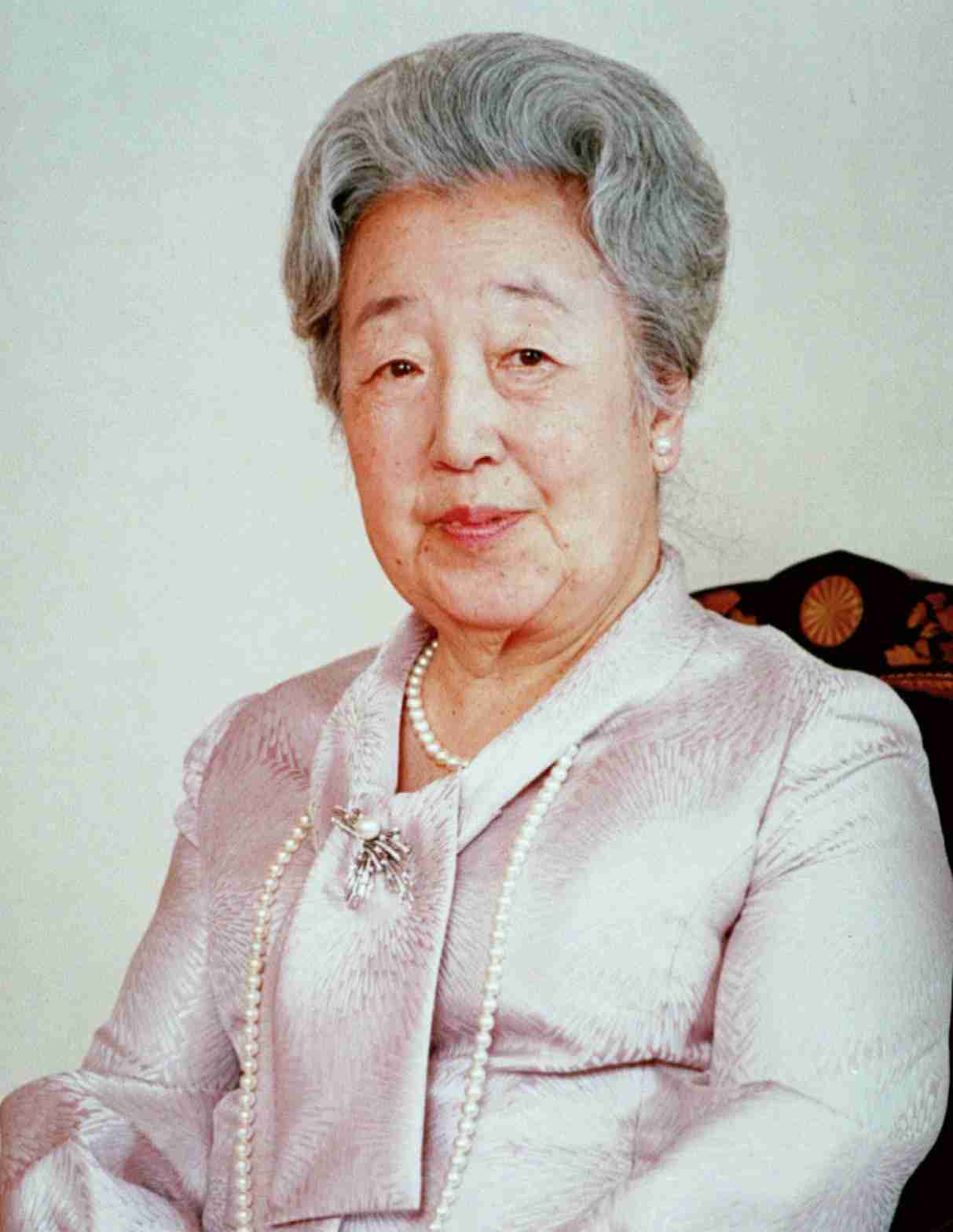 「香淳皇后実録」完成へ　昭和天皇との歩み（共同通信） - Yahoo!ニュース