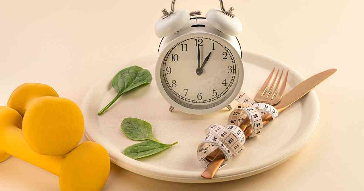 「1日1回食」がヤバい本当の理由…医師が明かした、「朝食開始から夕食終了まで」の時間を制限した“プチ断食”の、超絶効果的なやり方（大塚 邦明） | ブルーバックス | 講談社