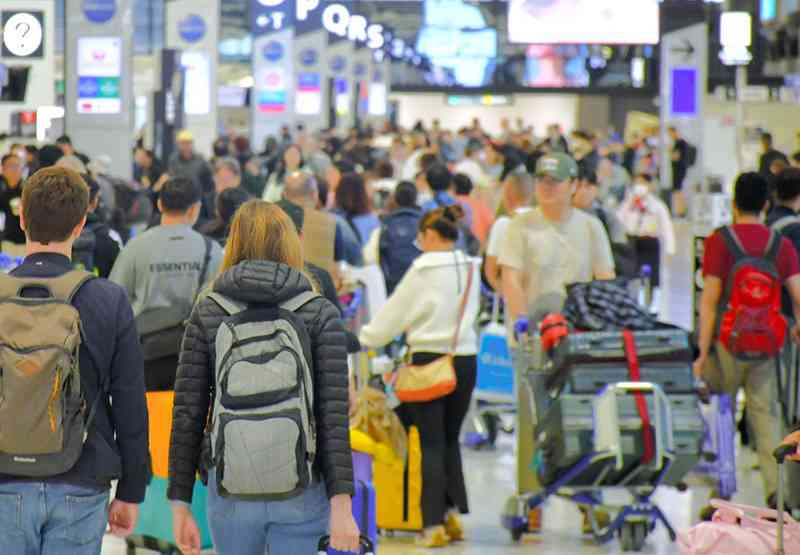 【独自】「成田機内カードに指紋」「参考人として話聞きたい」　空港署員かたる詐欺アポ電急増　6日間で全国から相談140件（千葉日報オンライン） - Yahoo!ニュース