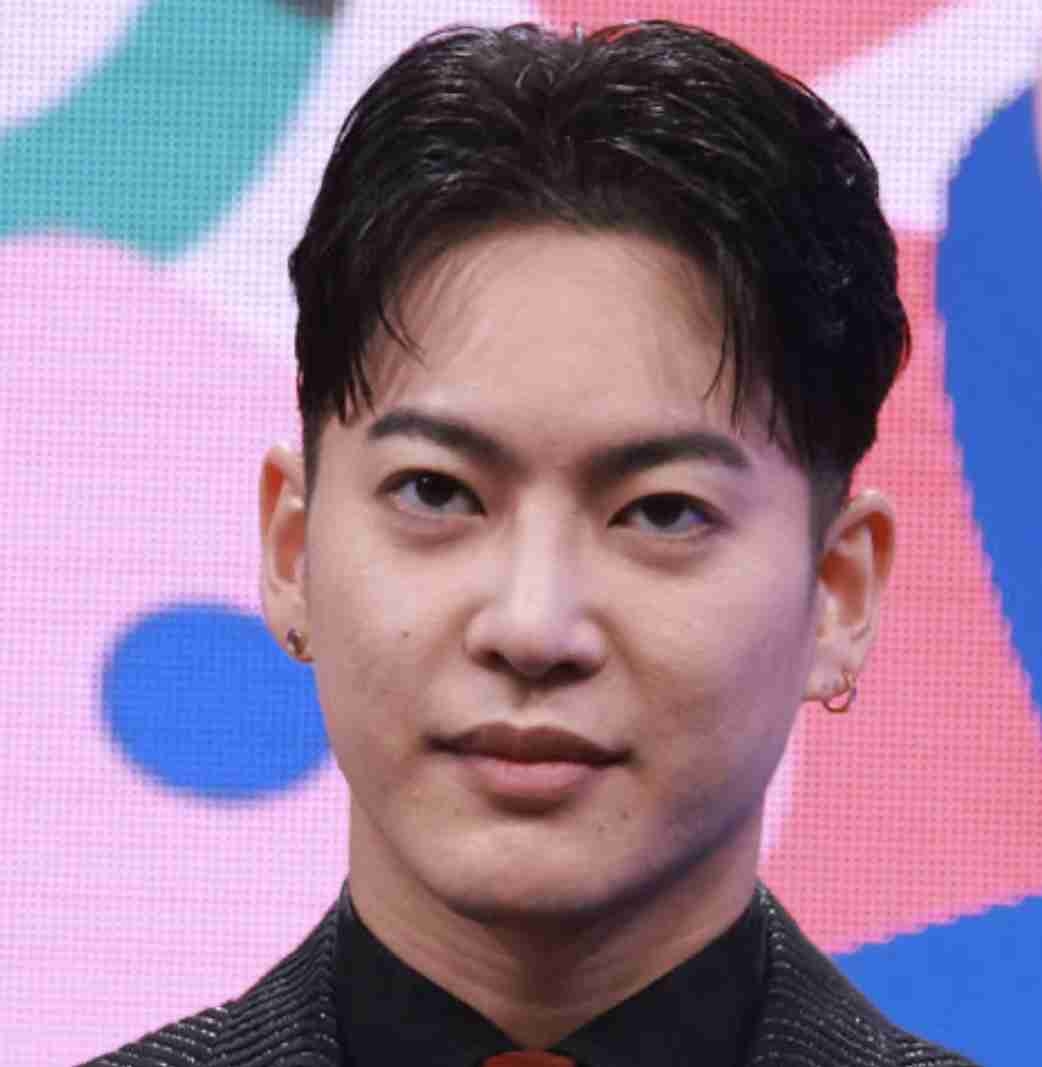 林原めぐみ、外国人を外来種に例えたブログを謝罪。「ザリガニと言われるなんて」「排外主義」と批判されていた