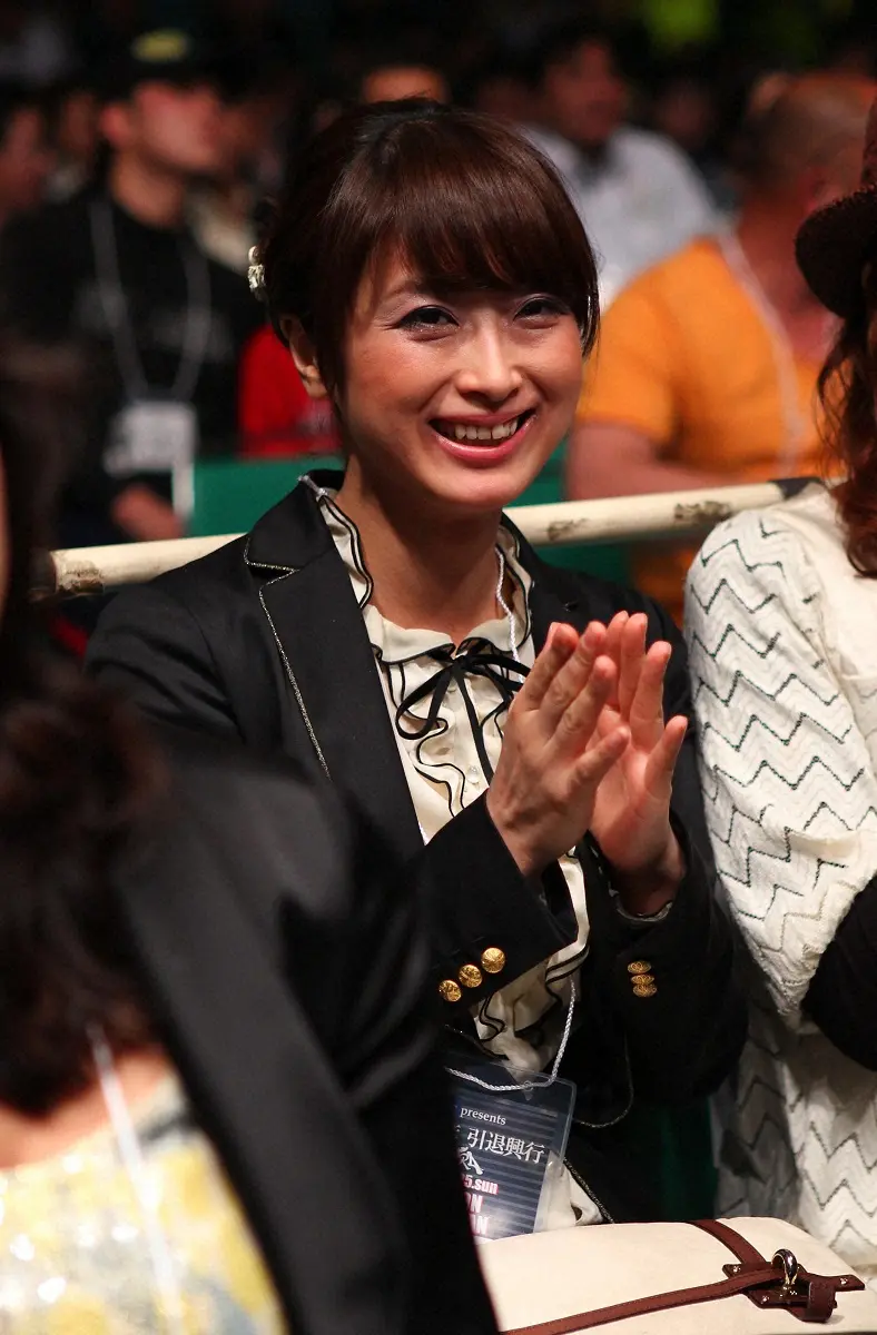 “美人すぎる市議”藤川優里氏　交際ゼロ日婚だった「結婚する？って言って、次の日にしたんです」 - スポニチ Sponichi Annex 芸能