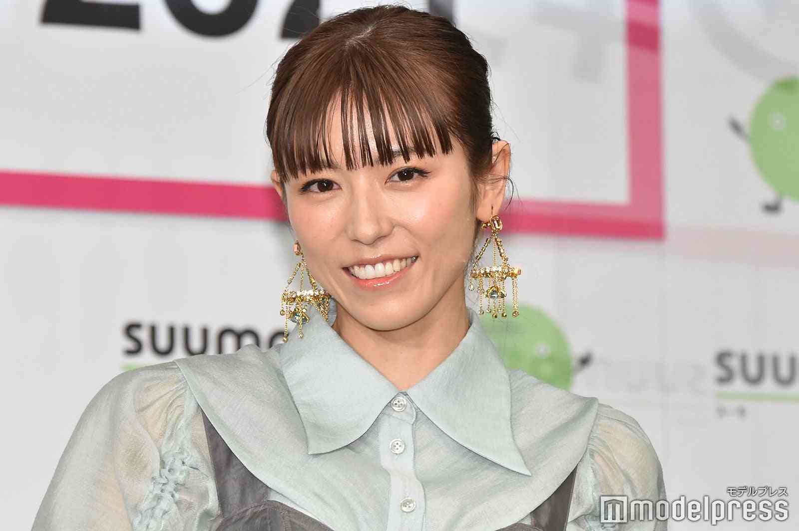 若槻千夏、すっぴんからのメイク動画公開「元からできあがってる」「お肌も髪もツヤツヤ」の声