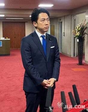 備蓄米、酒造・加工用に放出検討　不足懸念受け、小泉農水相表明