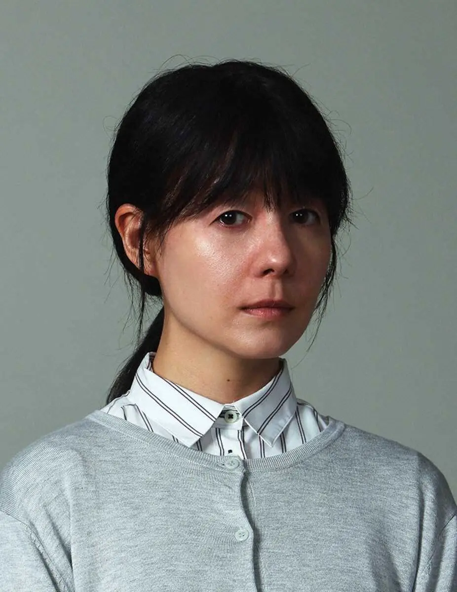 主演は誰だ!?　テレ東が放つ新作復讐ドラマ　主演に2時間メークの“整形前”ティザー画像が公開　