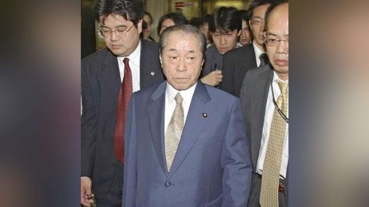 政界実力者の「引退劇」 : 読売新聞