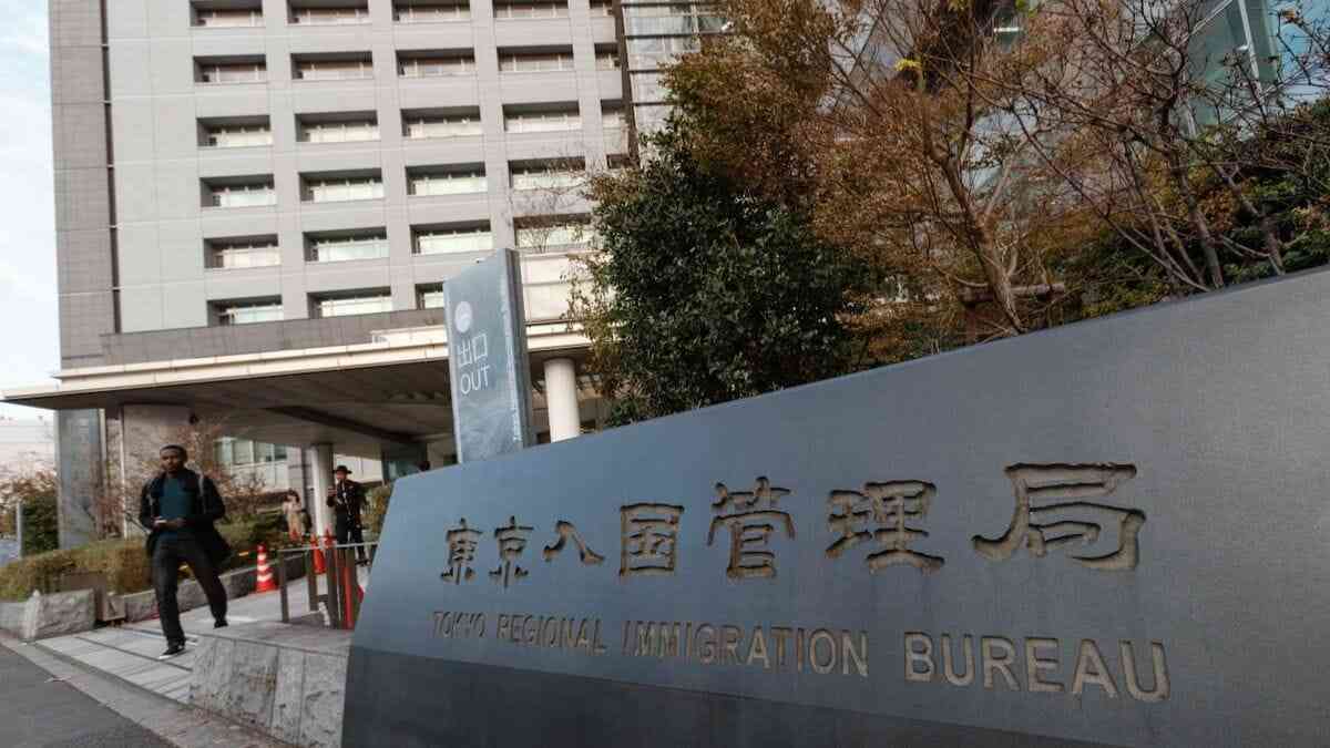 ”やり手”クルド人不法滞在者が「強制送還」されるまでの一部始終…送還促進に本腰を入れる入管、避けて通れない「外国人問題」のリアル | 政策 | 東洋経済オンライン