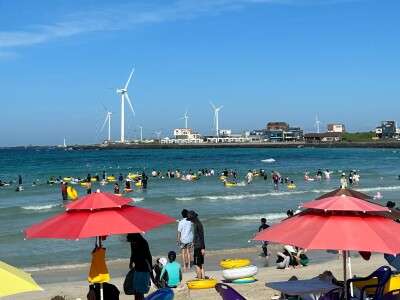 済州島は中国のもの？ビーチに中国国旗無断設置で物議＝韓国ネット怒り「規制が必要」（レコードチャイナ）｜ｄメニューニュース（NTTドコモ）