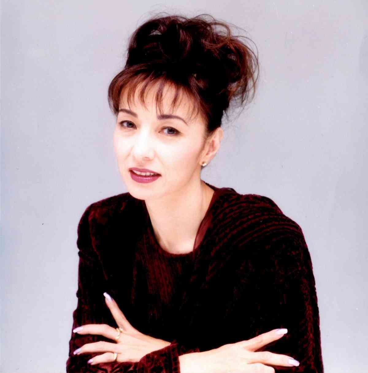 俳優・中山麻理さん死去　息子・中山麻聖が報告「最期は家族に見守られながら、穏やかに旅立ちました」