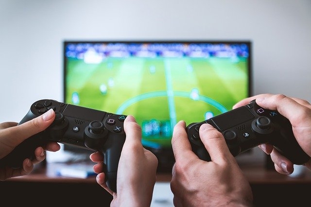 ゲームは学力を低下させるのか――香川県のゲーム条例について/田中辰雄 - SYNODOS