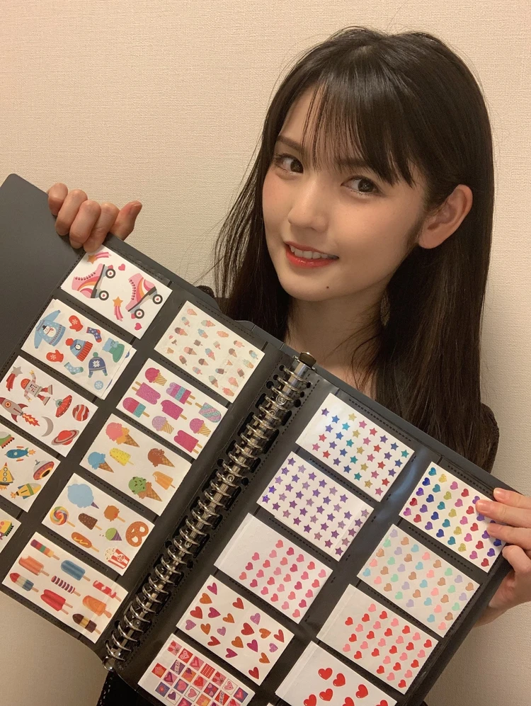 シール帳持ってる人