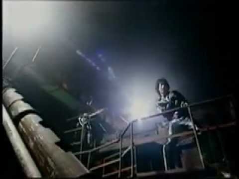 好きで好きでたまらない/BLOW