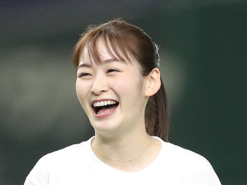 日テレ岩田絵里奈アナ「いつもの会」慶大卒のアナウンサー４人組の仲良しショット公開 - 女子アナ : 日刊スポーツ