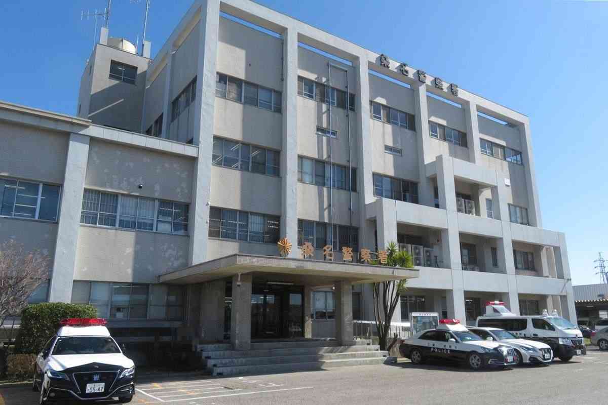 三重県桑名市の県道で70代夫婦はねられ死亡　軽乗用車の運転手「気付いたら目の前に人がいた」：中日新聞Web