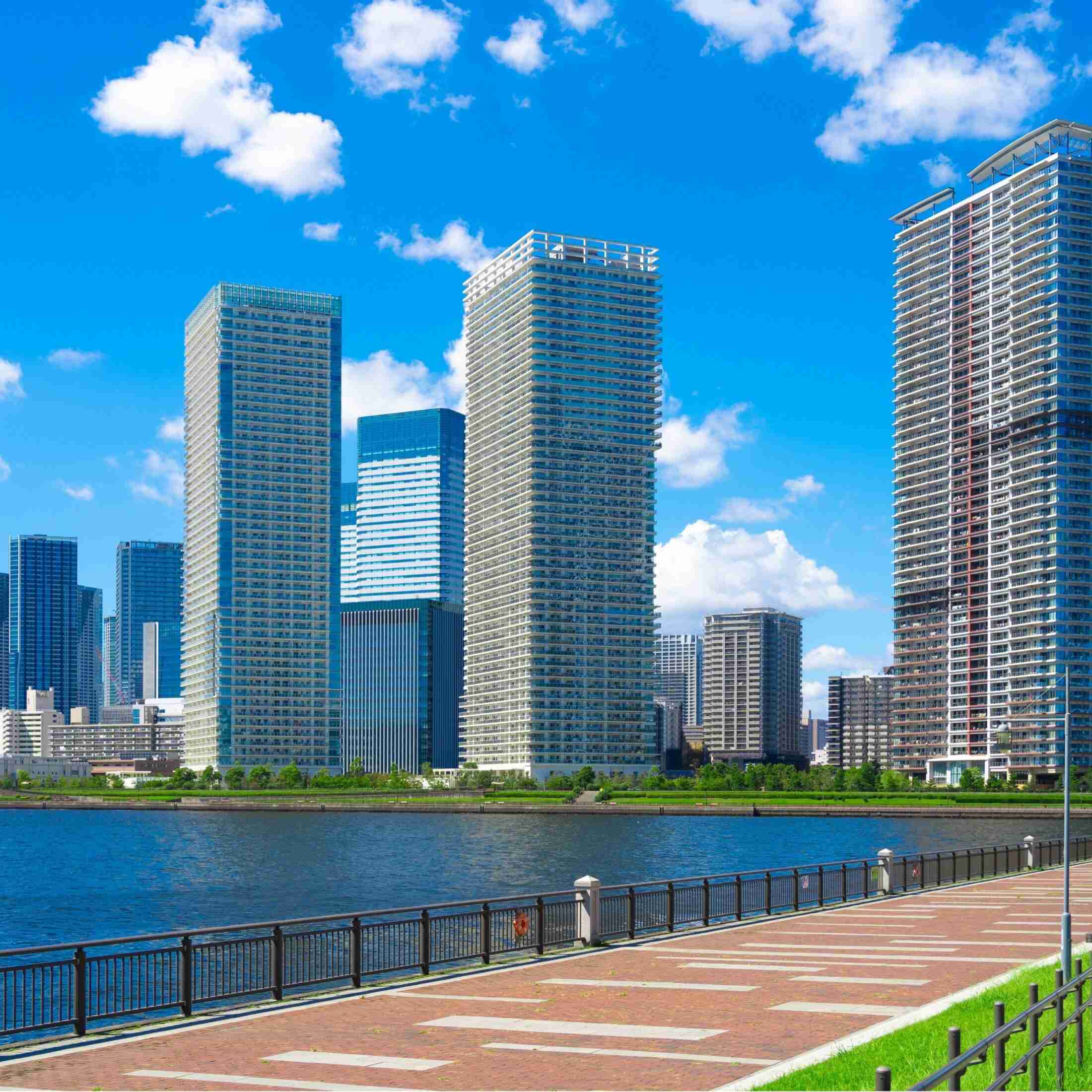 躍進の参政党「外国人の土地、不動産購入禁止」に最も戦々恐々としている業界…「いくらでも抜け道ある」「今後、むしろ日本人がますます買えなくなる」（集英社オンライン） - Yahoo!ニュース