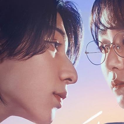 青木 カレン | 今夜も22時からドラマ「愛の、がっこう。」放送です。メインテーマ曲と挿入歌を2曲、歌唱しています。菅野祐悟さんの美しいメロディに歌詞をつけさせて頂きました。... | Instagram