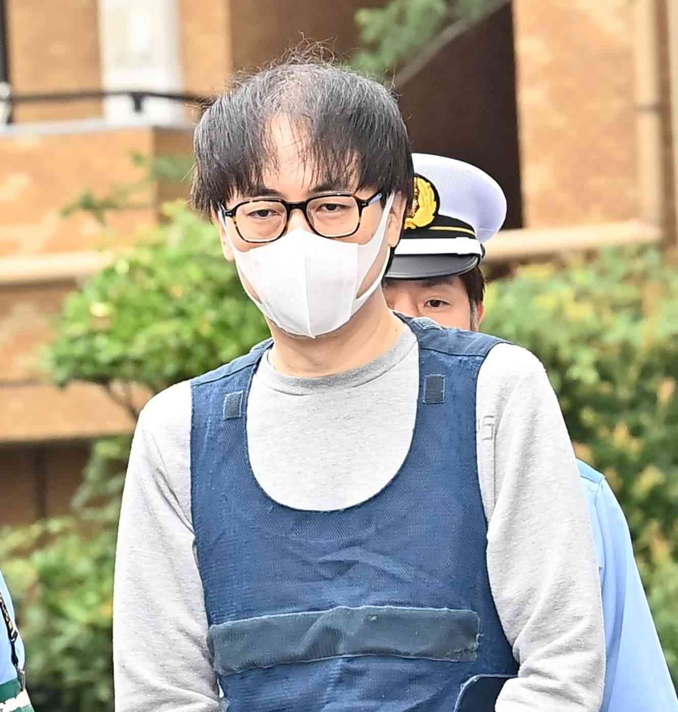 「妻以外の女性の体を触り高揚感を覚えた」…英会話講師「女子高生の生徒を数十回」教室でわいせつ撮影