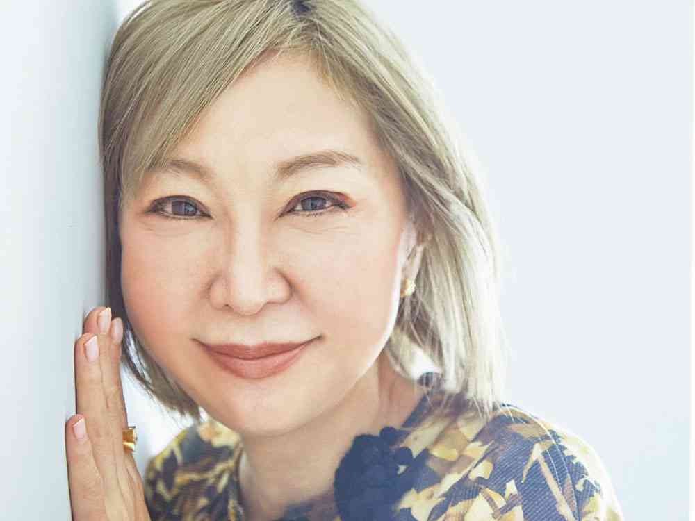 【ご夫婦２ショットも】大人の再婚をされた室井佑月さん（55）［画像集］ – STORY [ストーリィ] オフィシャルサイト
