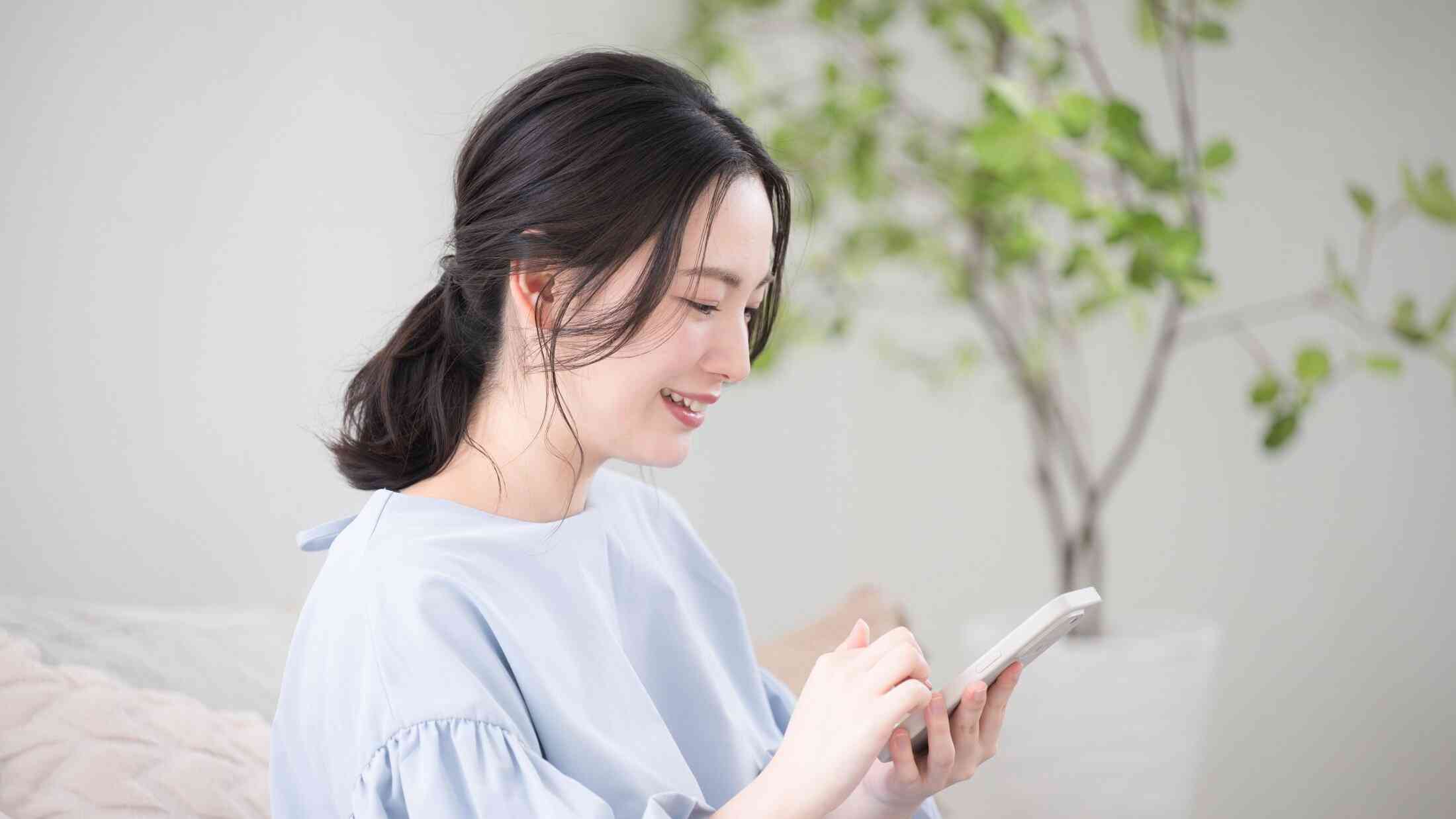 〈AI彼氏に沼る人続出〉「人間と錯覚するぐらいリアルで…」チャットGPT恋愛の魅力と危険性（集英社オンライン） - Yahoo!ニュース