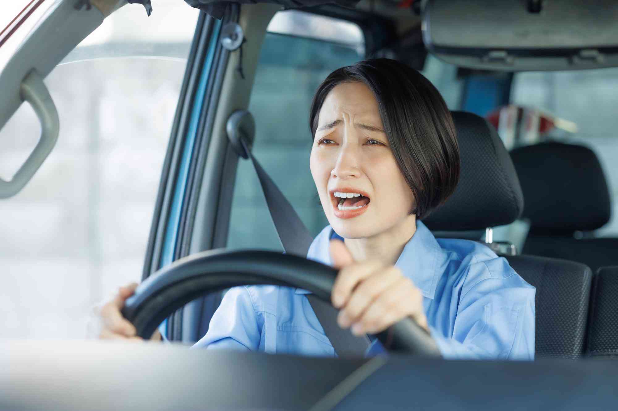         「女性のあおり運転」はなぜ少ないのか？“加害する側の心理”を元教習所指導員が分析。「論理的に解決しようとする男性と比べて」  |  日刊SPA!    