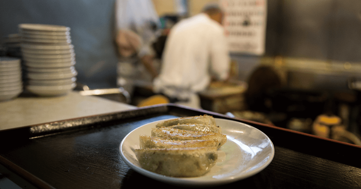 【公式】餃子の雪松