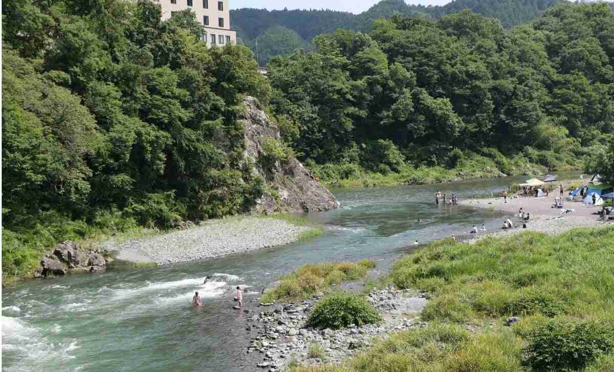 多摩川で「水難事故」多発のリアル　外国人が「飛び込みキケン！」の看板から続々ダイブ 　「浮いて待て」は通用しない | 概要 | AERA DIGITAL（アエラデジタル）