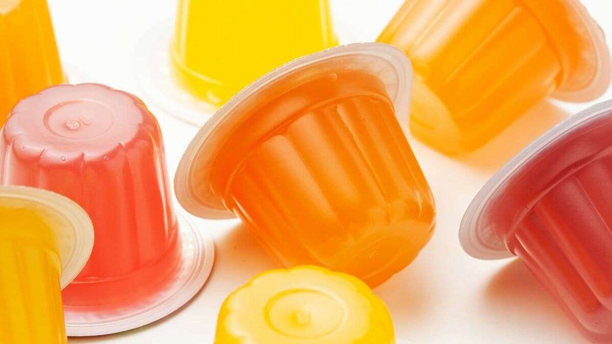 平気で｢子供にゼリーを食べさせる｣親が知らない超残念な真実　合成着色料｢青色1号｣｢黄色4号｣に｢ゲル化剤｣｢香料｣を混ぜると…食の専門家が解説 | 食品の裏側＆世界一美味しい｢プロの手抜き和食｣安部ごはん | 東洋経済オンライン