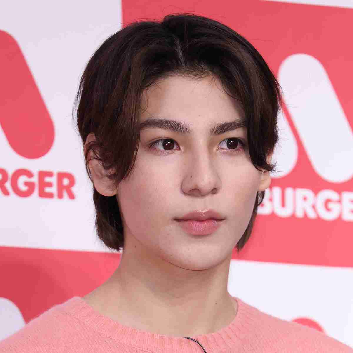 「泣きそうな顔してたよ」ラウール　女性キャスターの“イジリ”にネット賛否…スタジオの反応にも疑問（女性自身） - Yahoo!ニュース